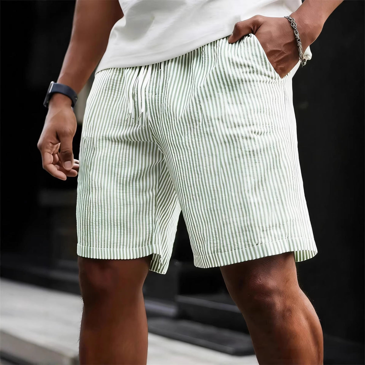 Men's Striped Shorts With Drawstring Waist
