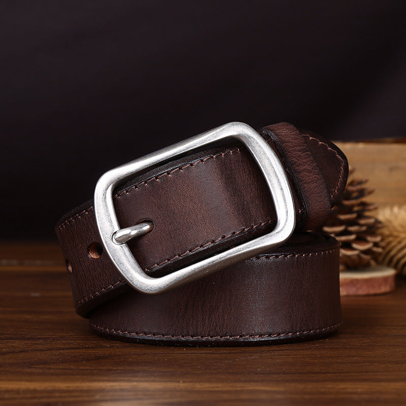 Vintage-inspired men's belt with timeless casual style