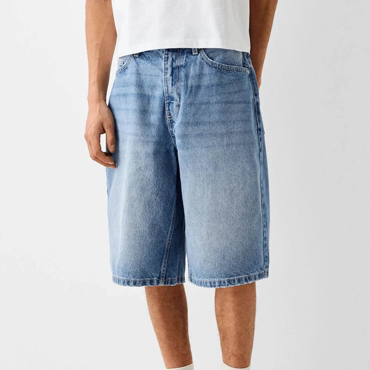 Men's Baggy Denim Shorts Below The Knee