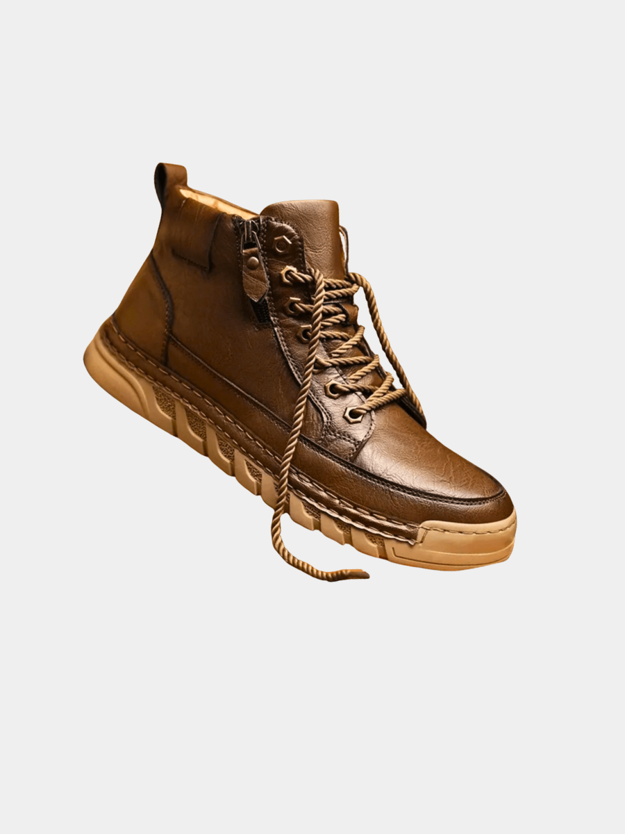 Men's leather boots designed for everyday wear