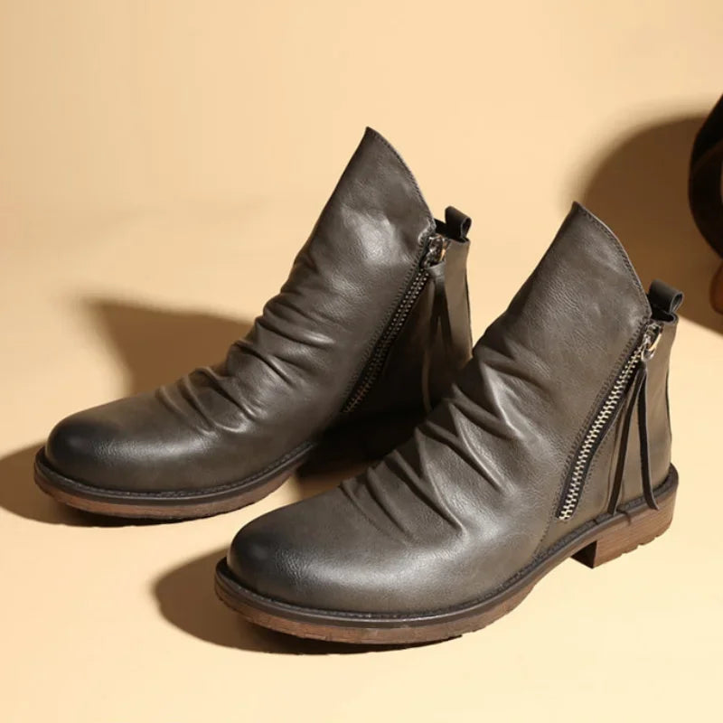 Classic men's leather boots for versatile styling