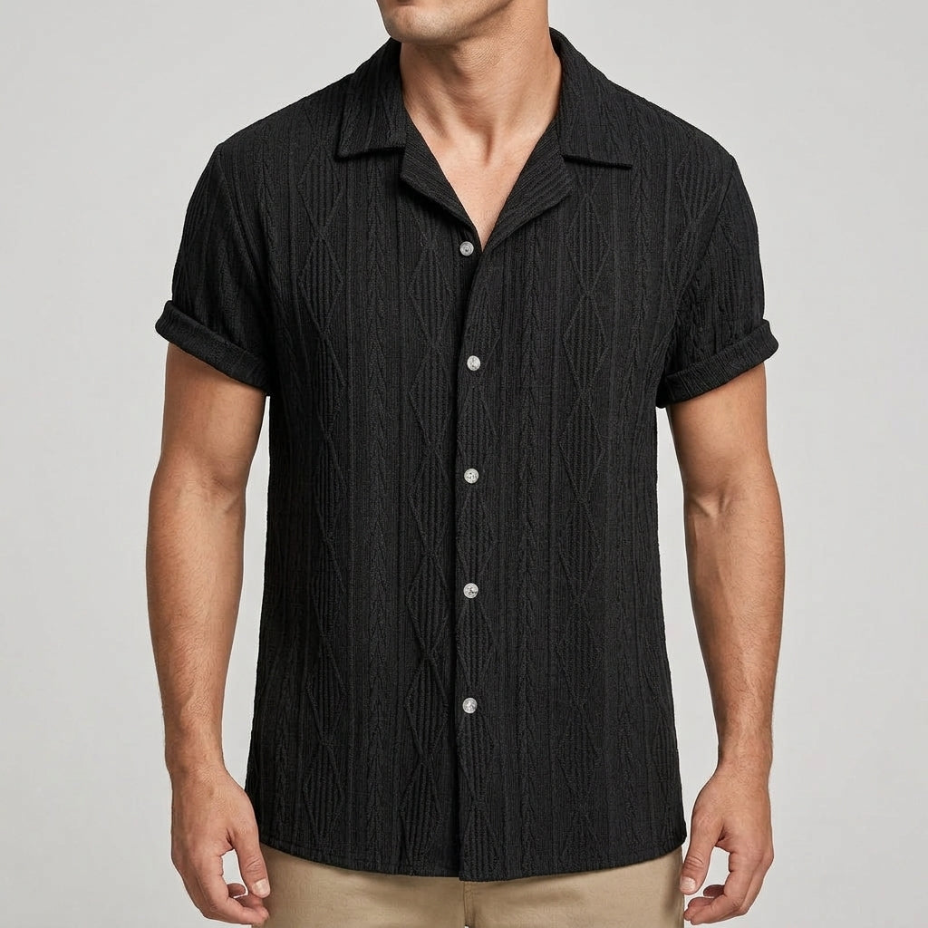 Men's Patterned Button-Up Shirt