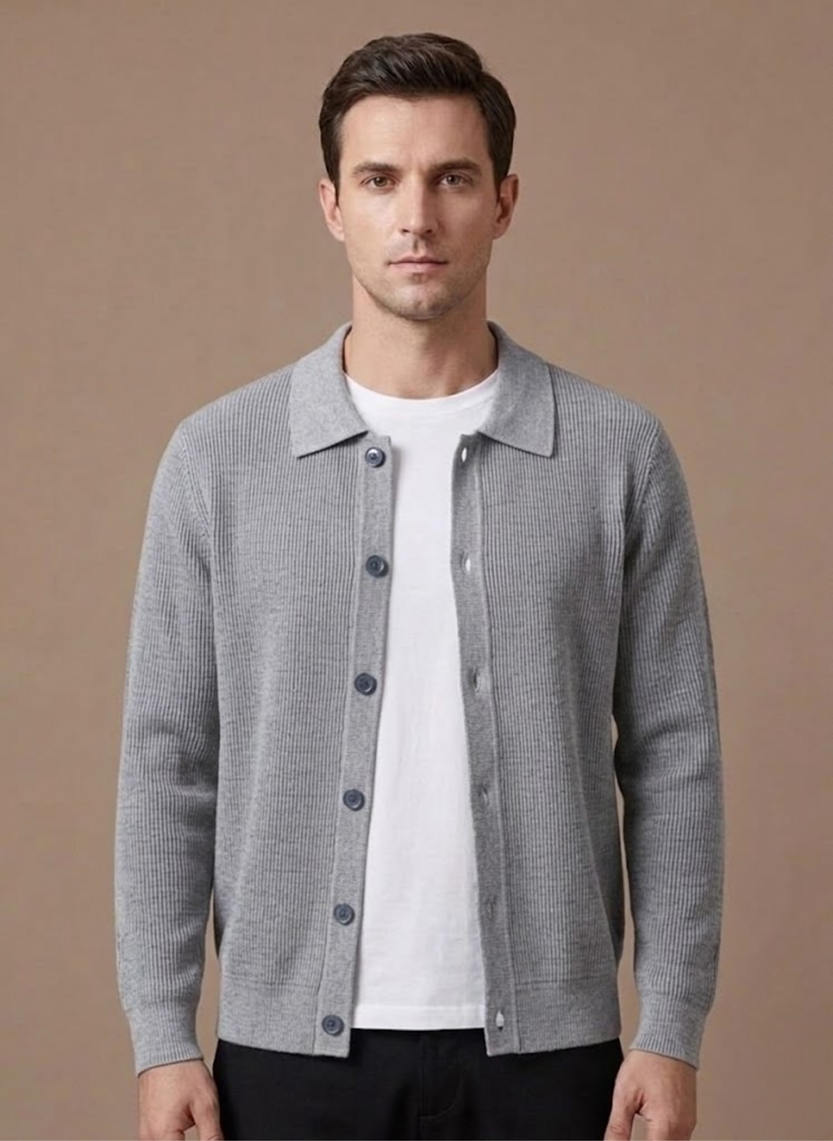 Men's cardigan with long sleeves and a relaxed fit