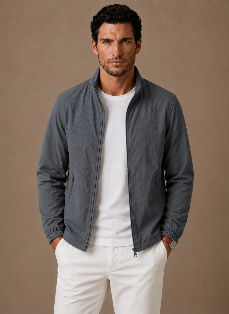 Men's bomber jacket with breathable mesh lining