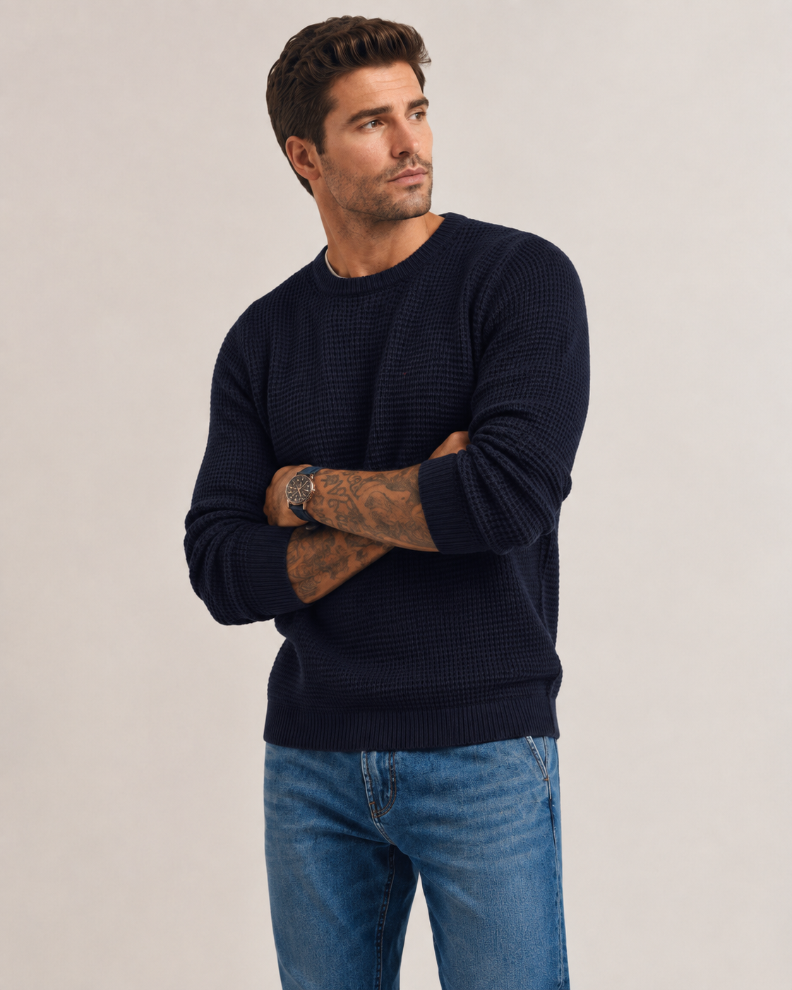 Men's knit pullover sweater suitable for workdays and weekends