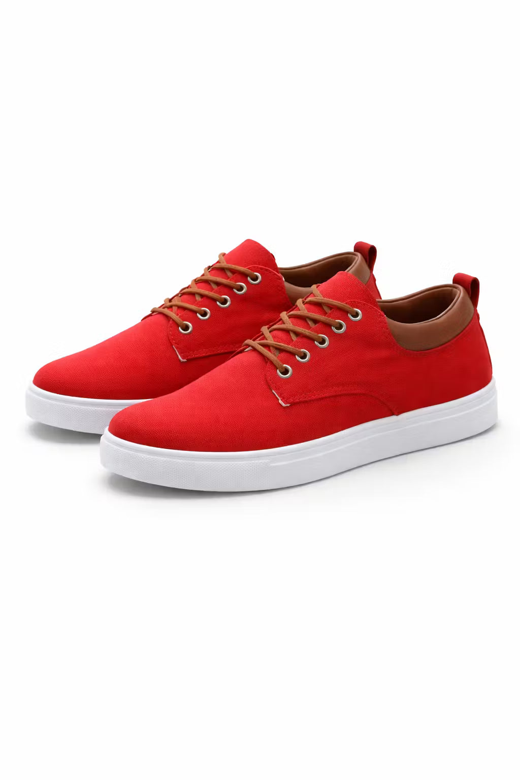 Men's low-top sneaker viewed from the outer side
