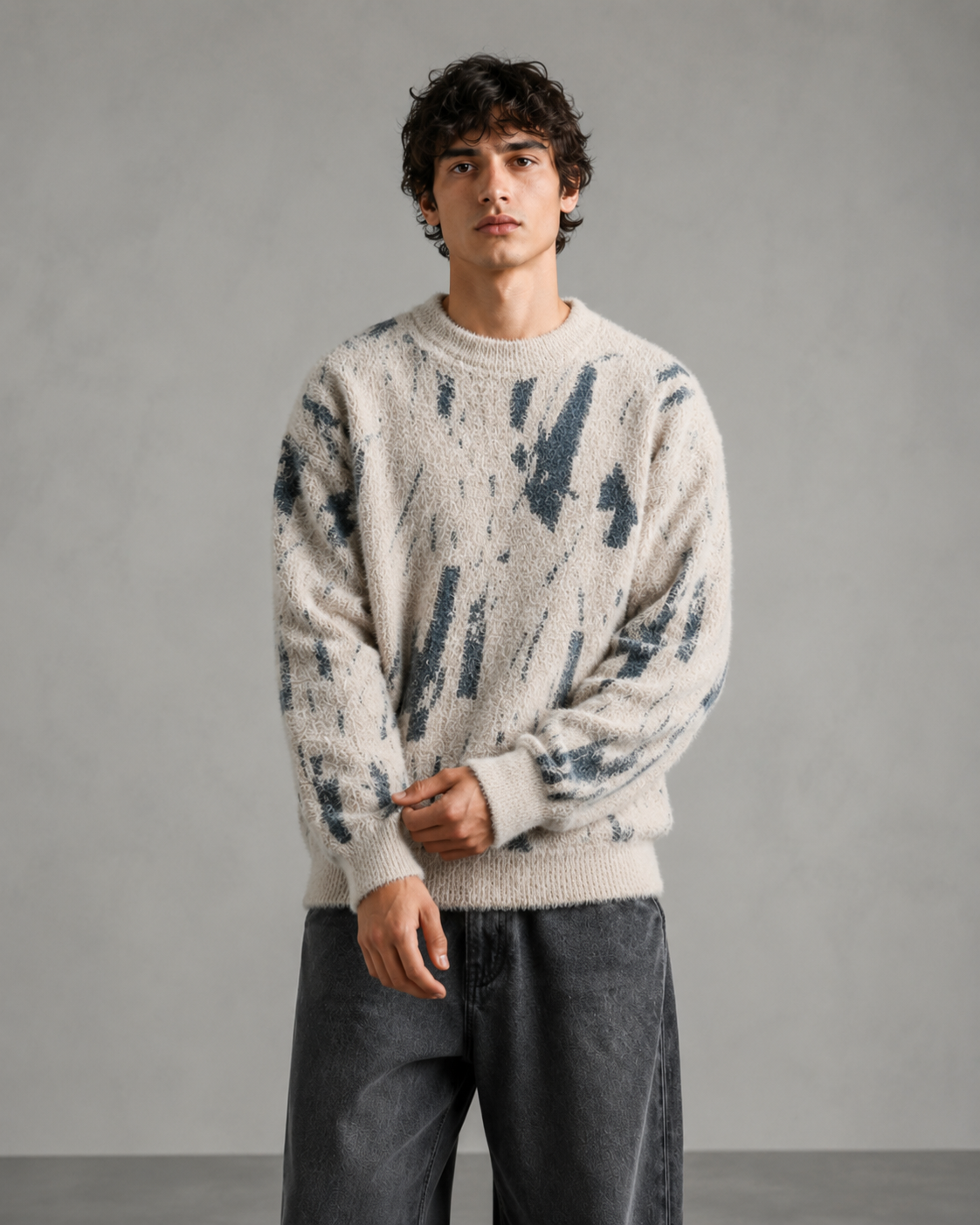 Men's Abstract Knit Sweater With Relaxed Fit