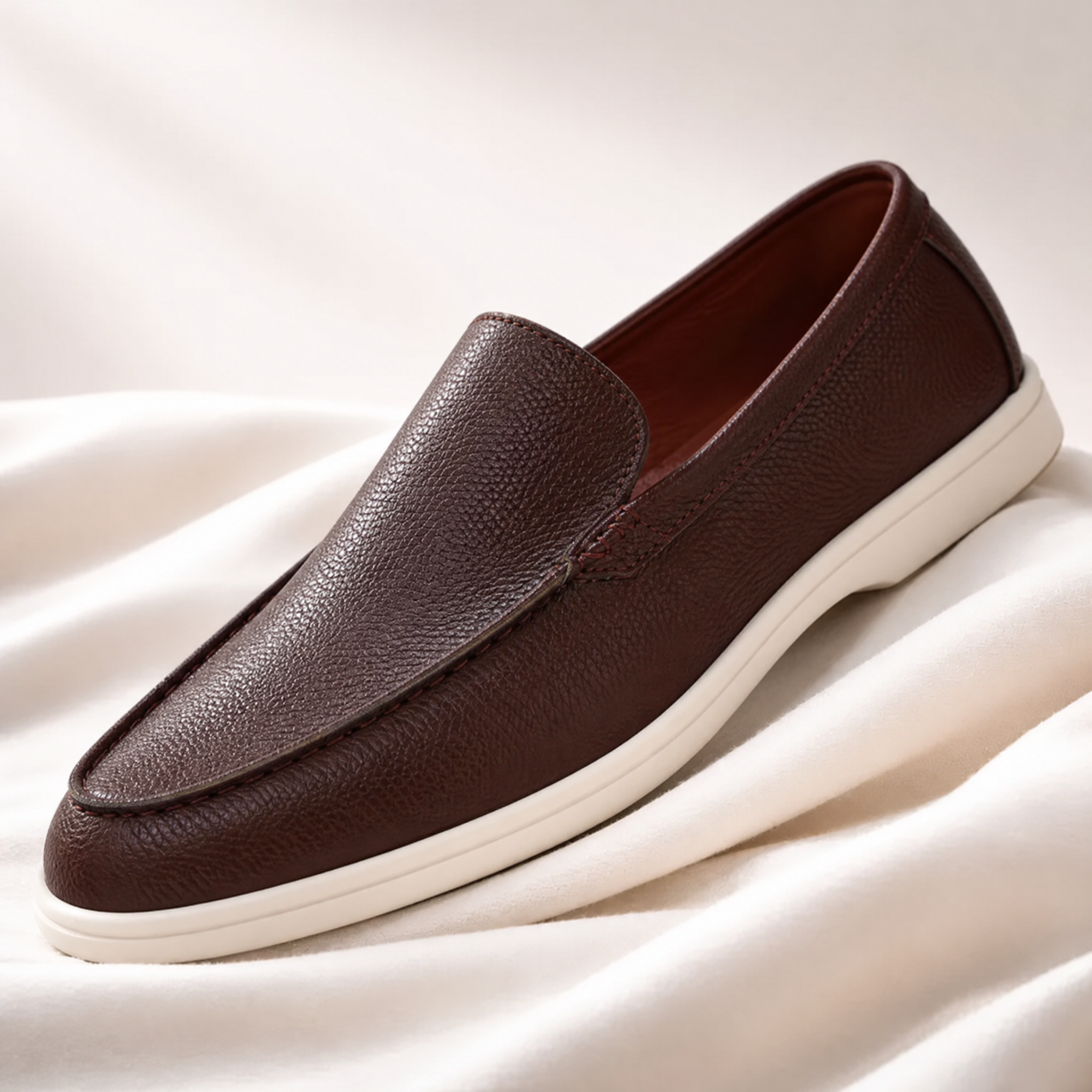Men's Leather Loafers With Cushioned Footbed