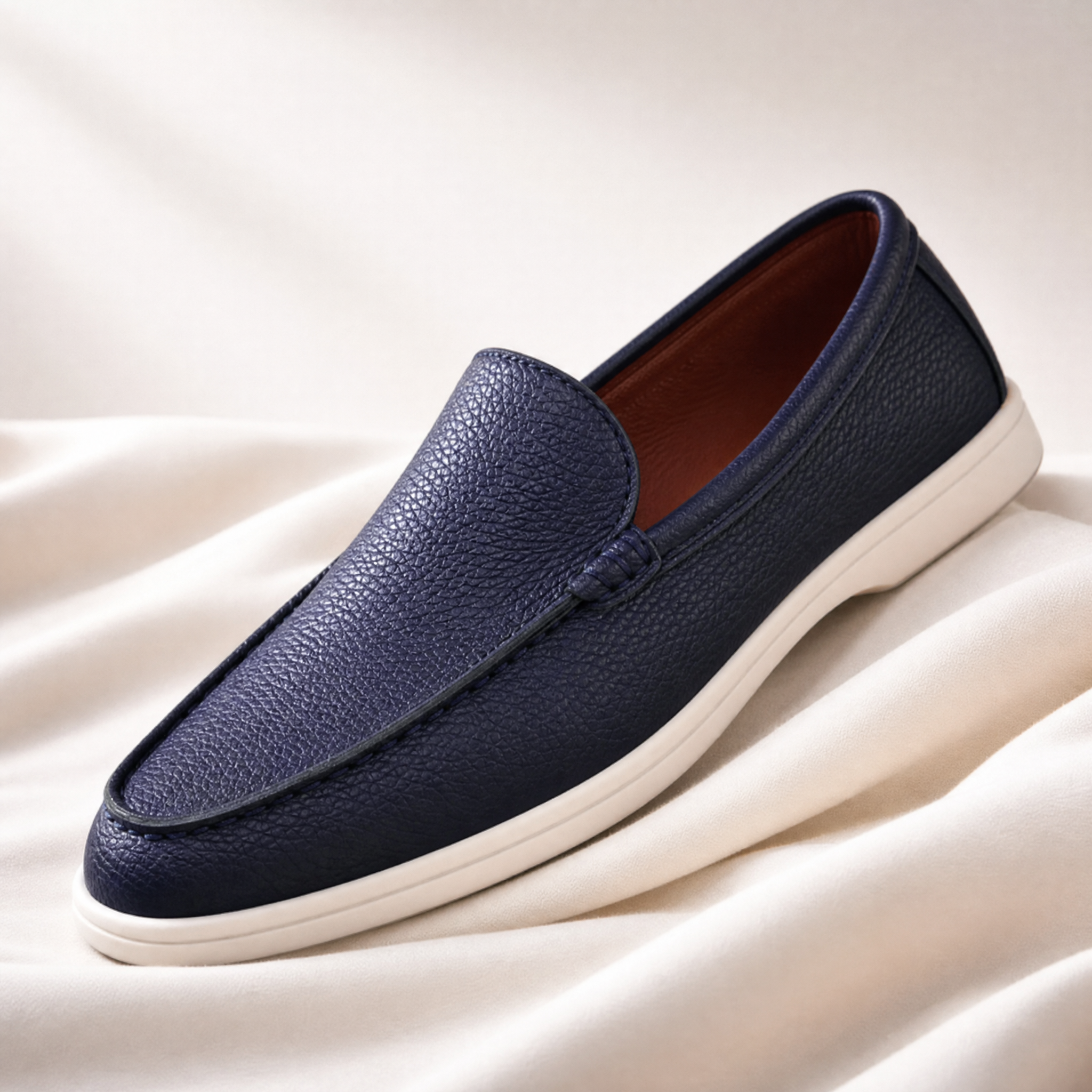 Men's Leather Loafers With Cushioned Footbed