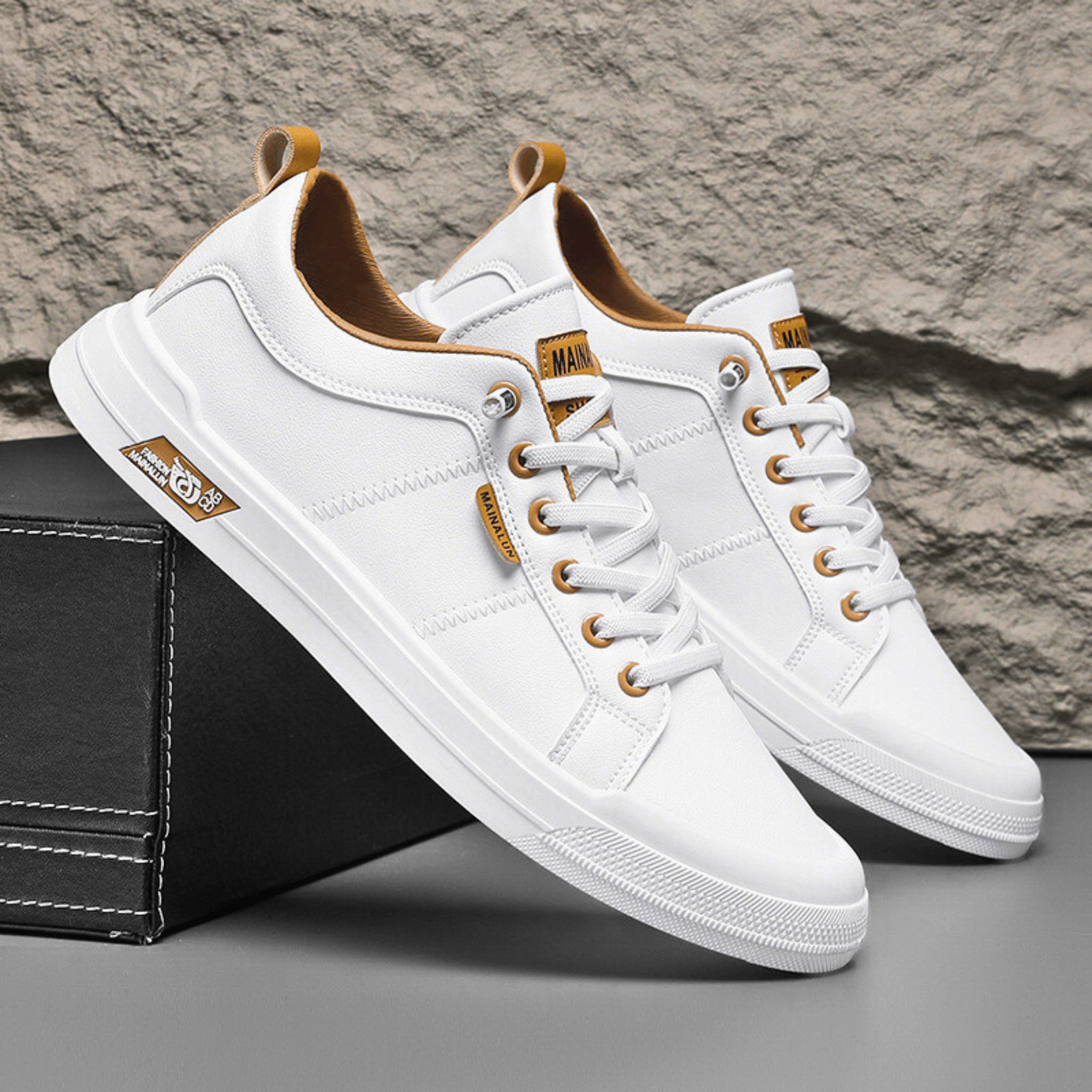Men's low-top leather sneakers in a classic casual design